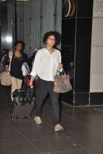 Kiran Rao snapped with baby Azad on 5th Aug 2012 (34).JPG